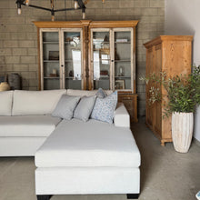 Load image into Gallery viewer, The Tatiana Sofa