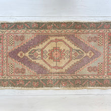 Load image into Gallery viewer, Manon Turkish Rug