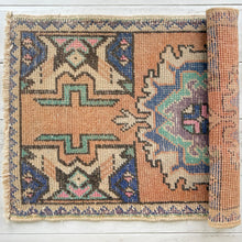 Load image into Gallery viewer, Kilos Turkish Rug
