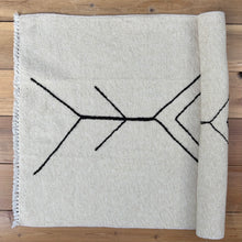 Load image into Gallery viewer, Diamond Wool Rug