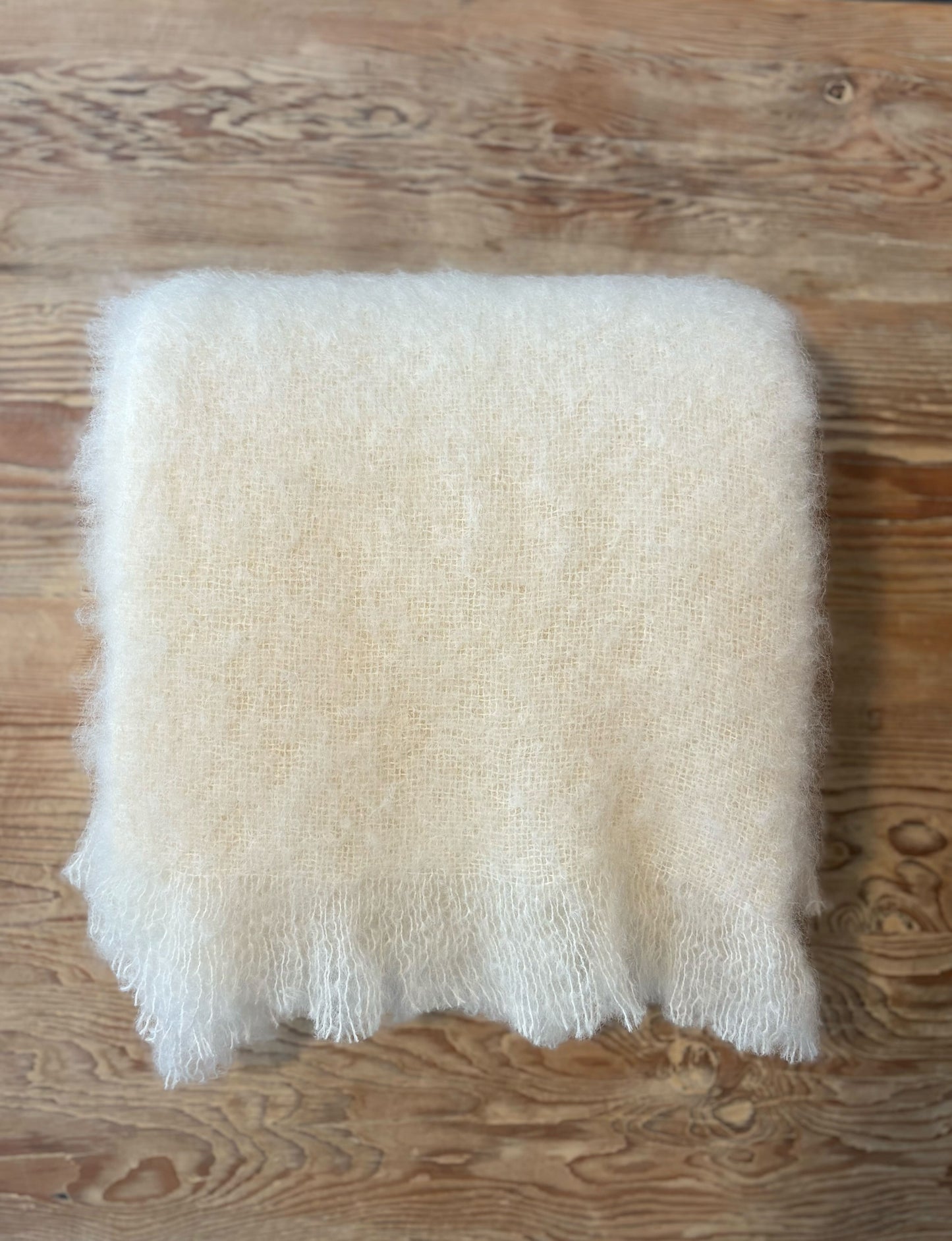 The Hygge Throw-Cream