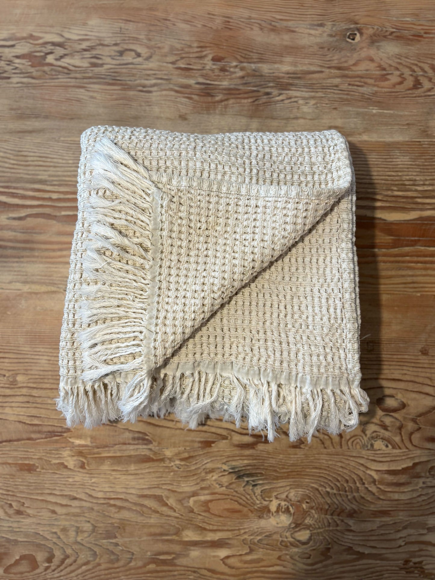 Jamie Throw-Sand