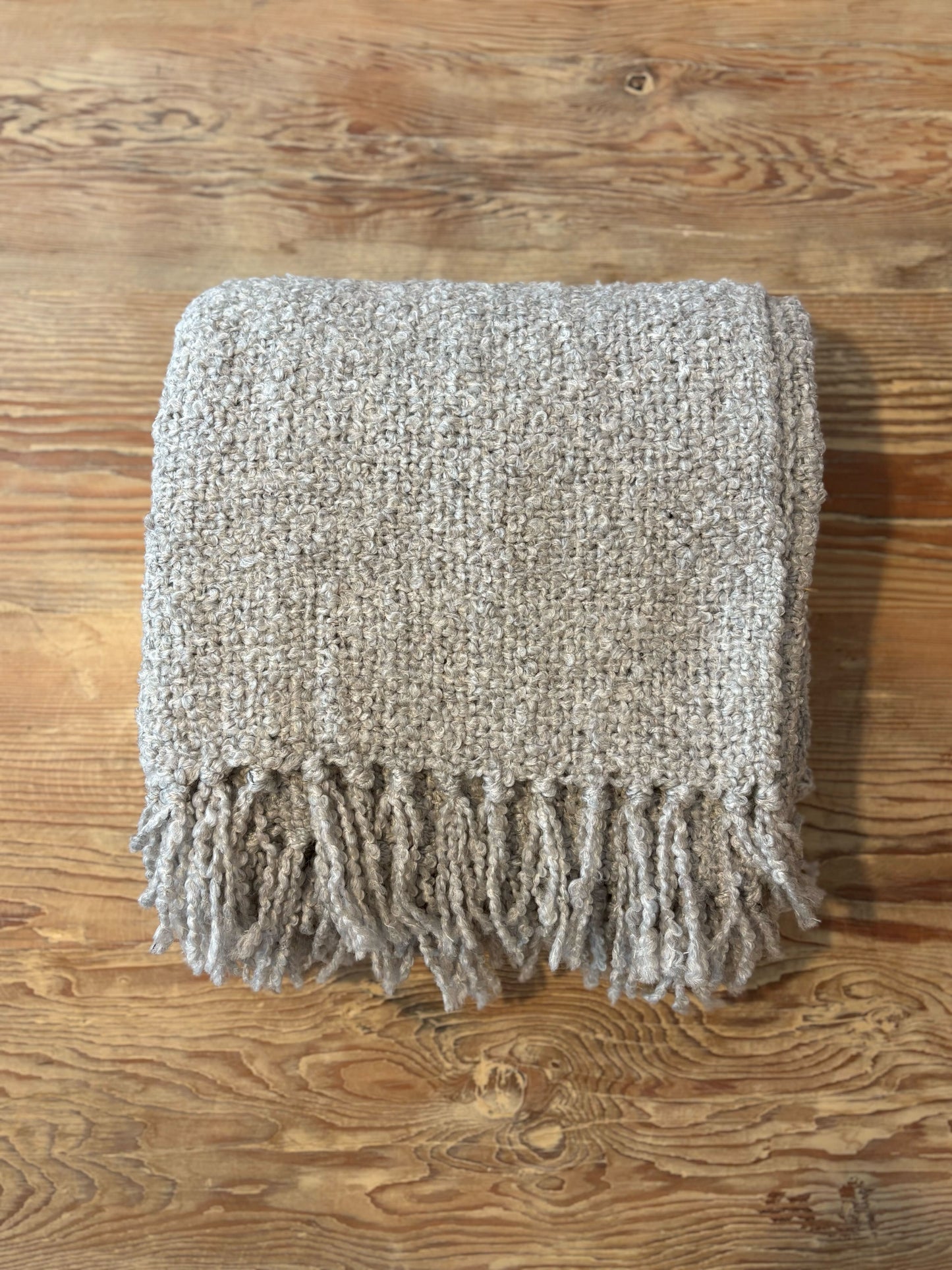 Boucle Indoor/Outdoor Throw