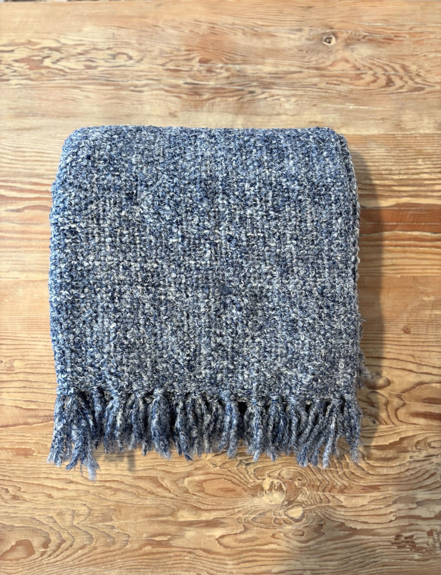 Boucle Indoor/Outdoor Throw