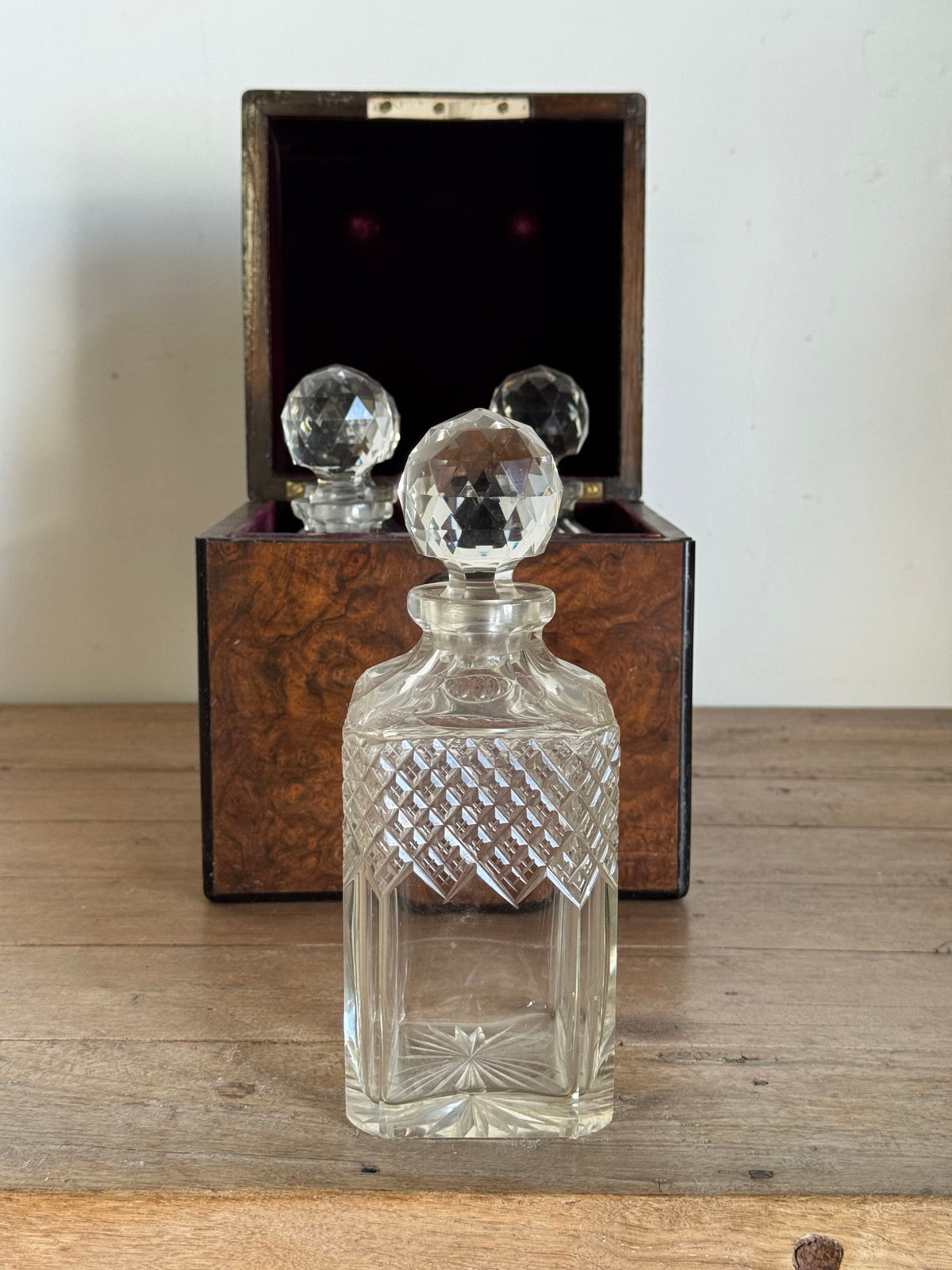 Victorian 4 Bottle Decanter Box
