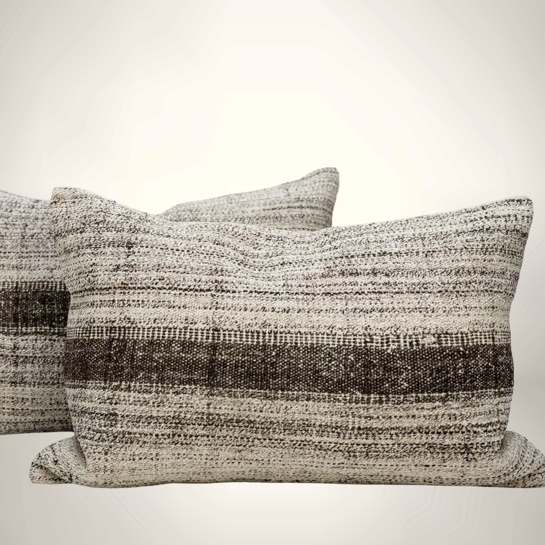 The Ridgefield Lumbar Pillow