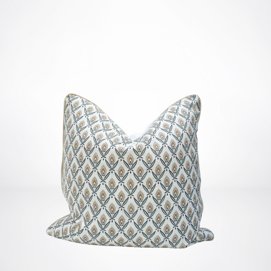 Belle Plume Pillow
