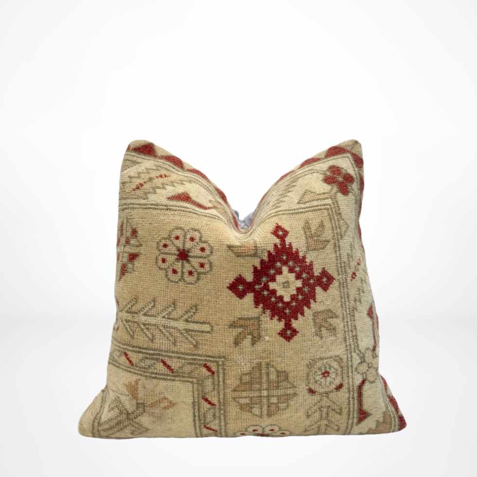 Elsa Vintage Pillow