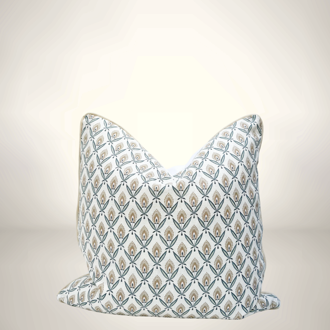 Belle Plume Pillow