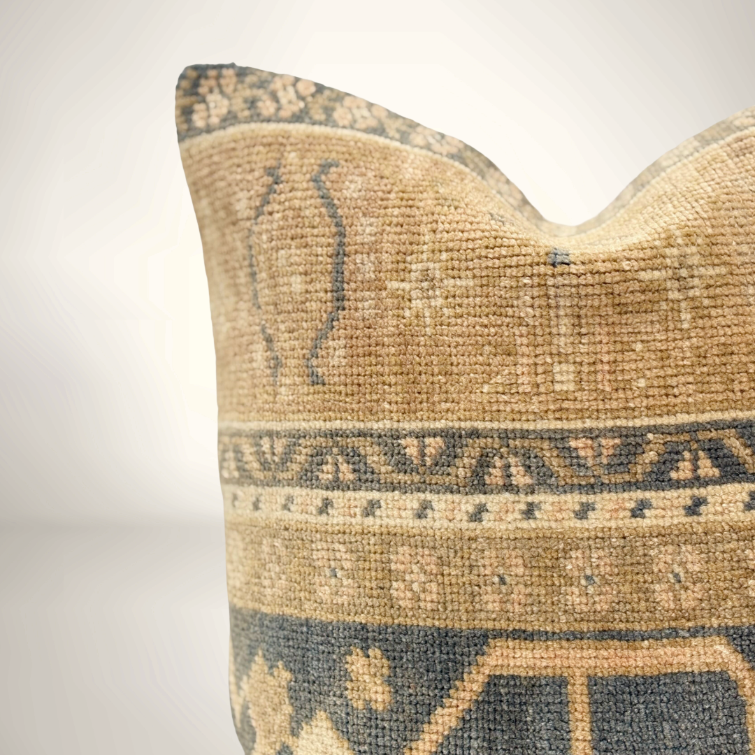 Milano Vintage Pillow