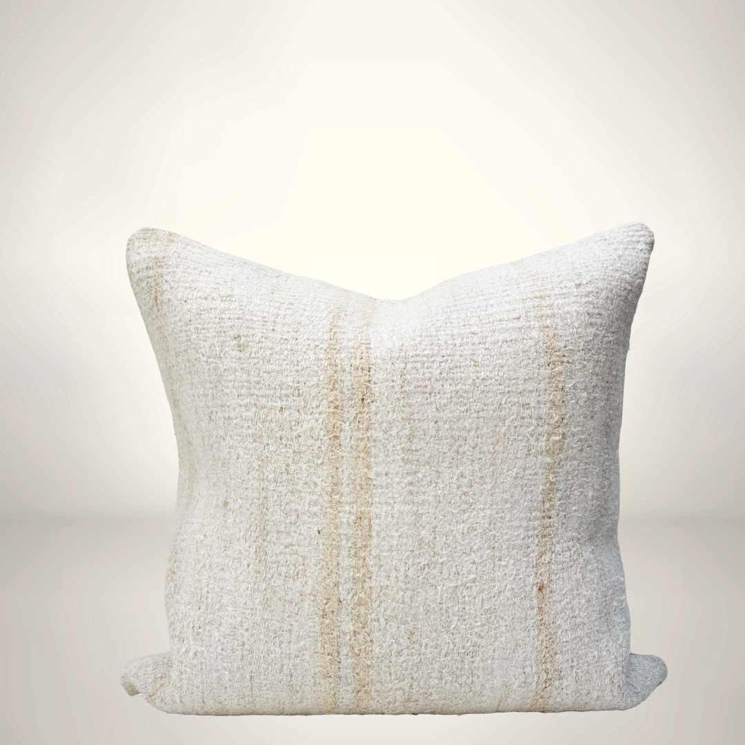 The Gemma Pillow