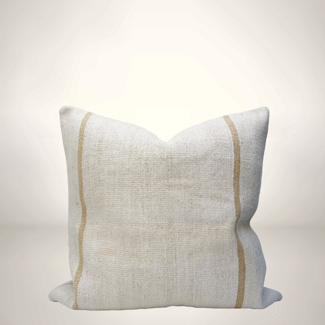 The Monterey Pillow