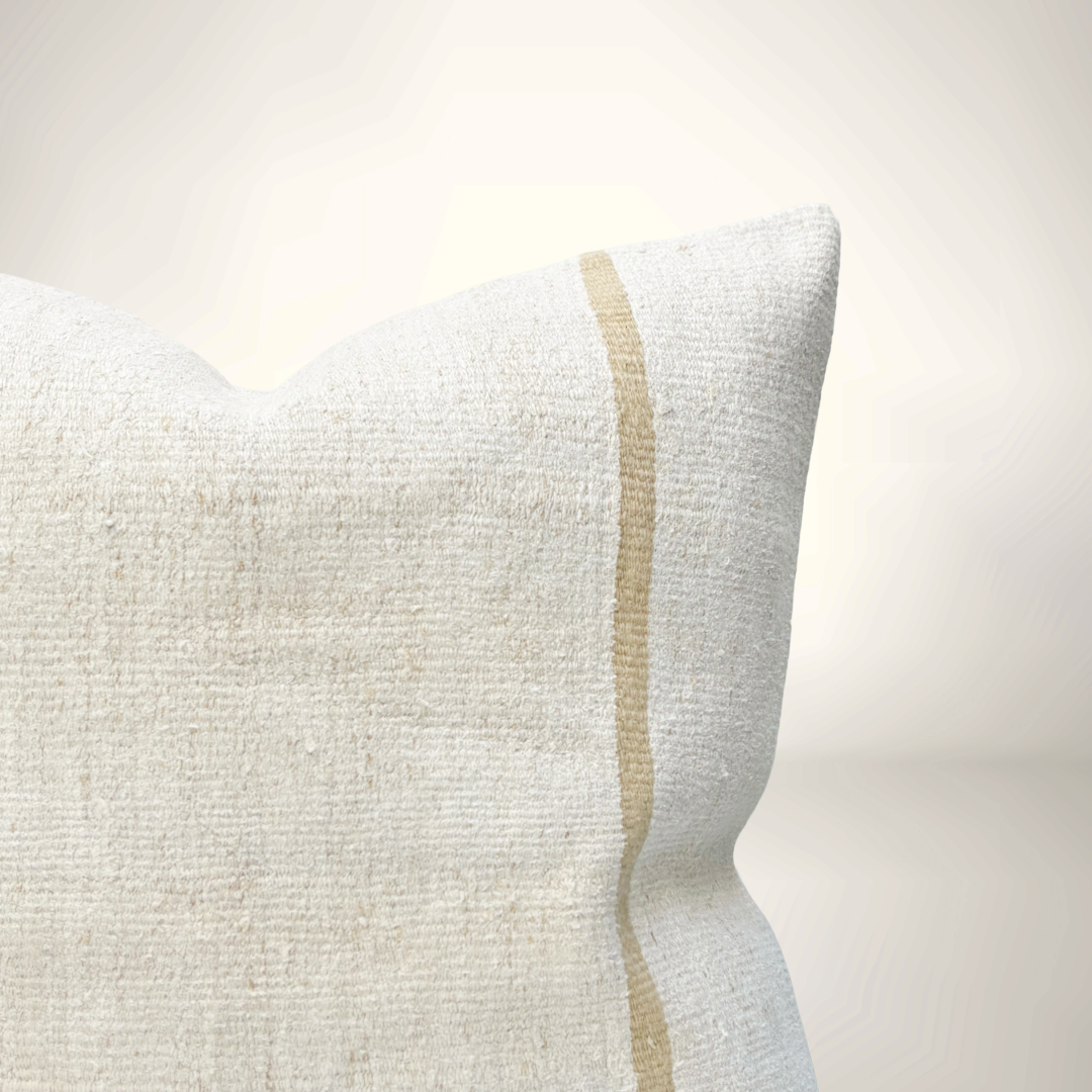 The Monterey Pillow