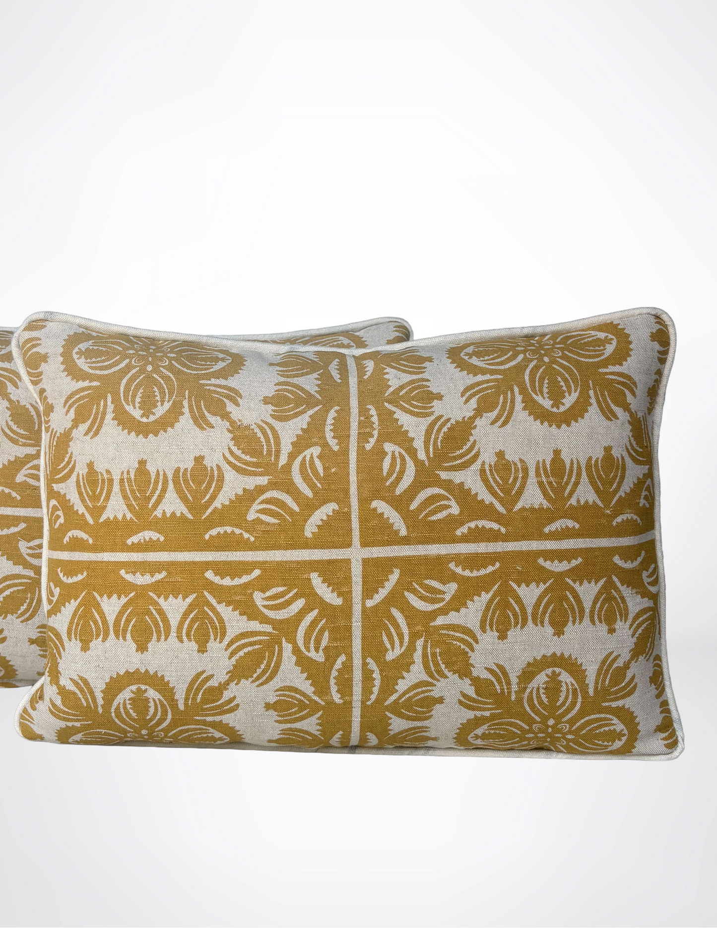 Carolina Lumbar Pillow