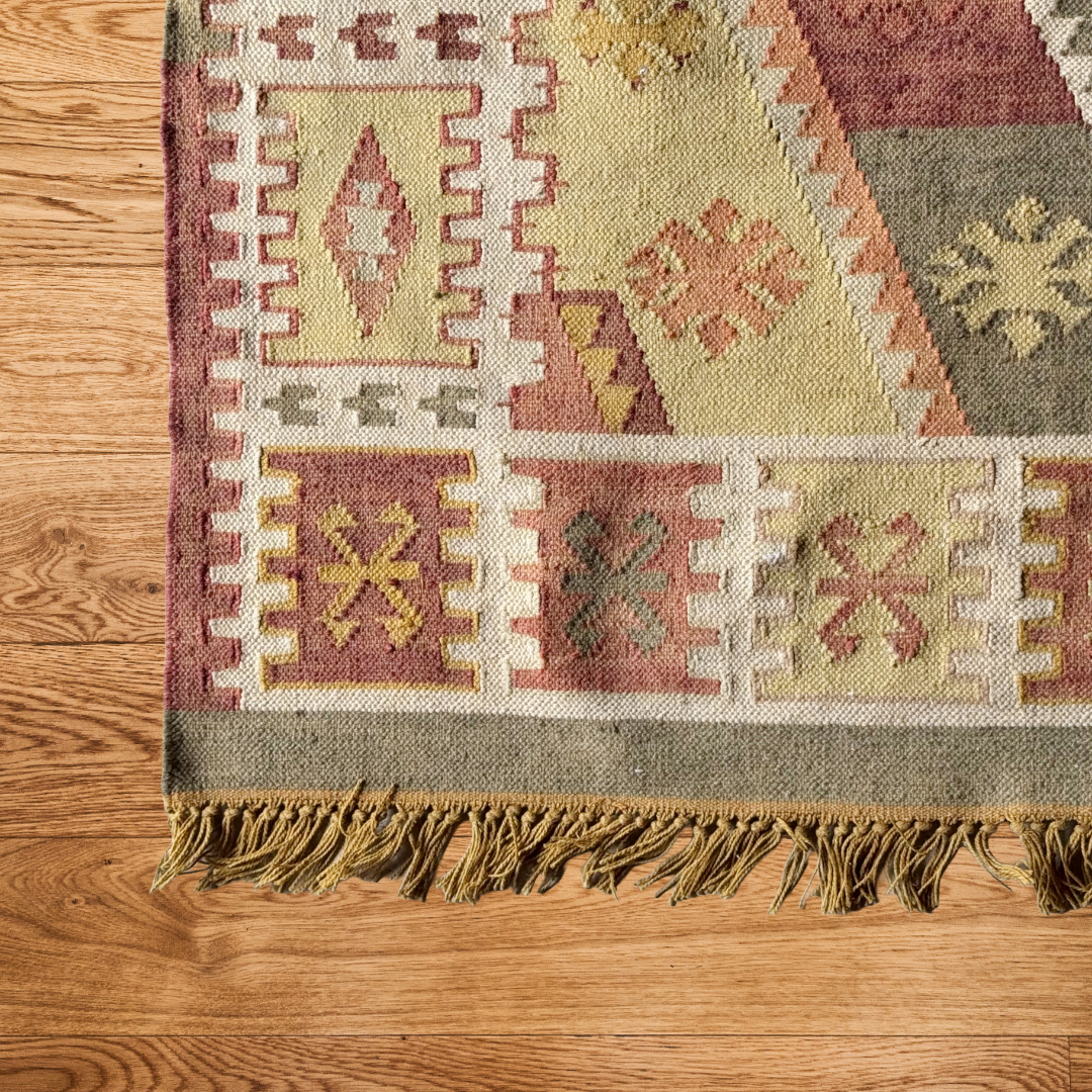 Arya Kilim Rug