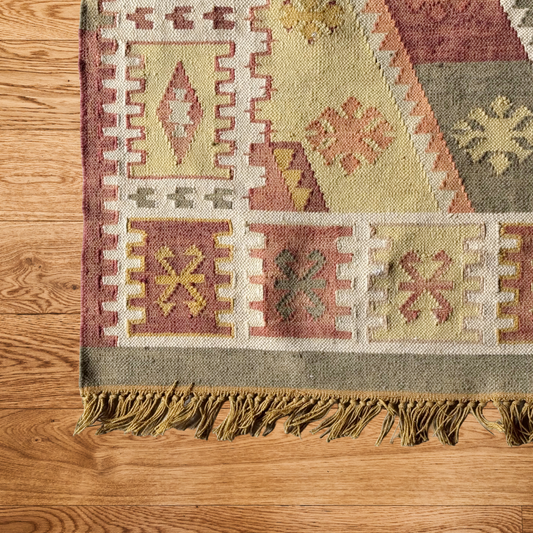 Arya Kilim Rug