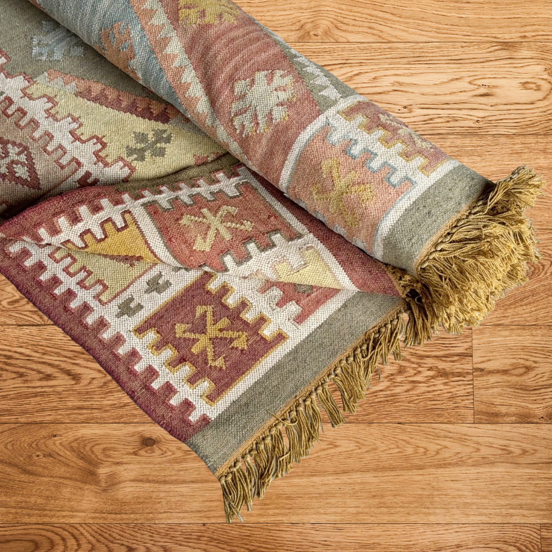 Arya Kilim Rug