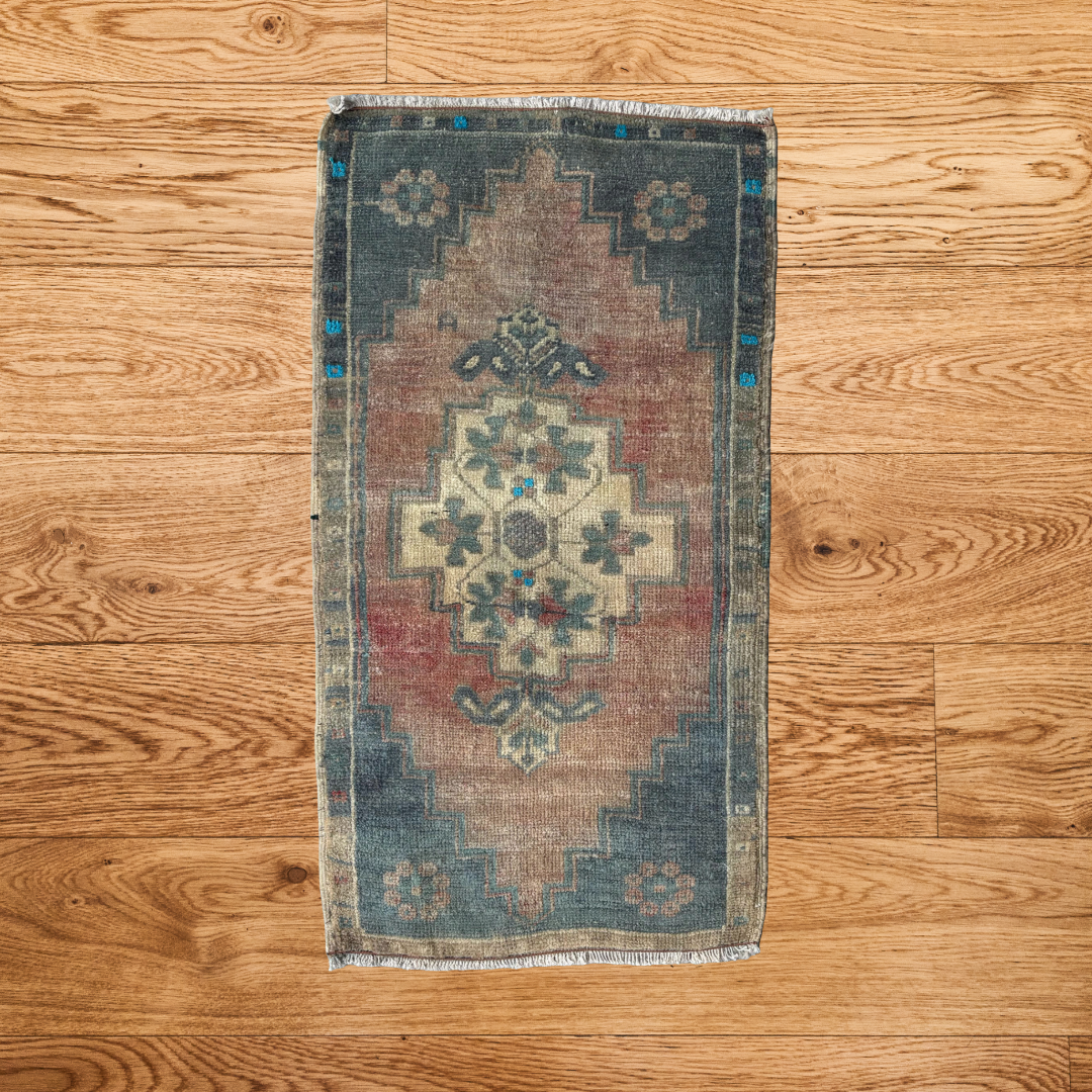 Curry Vintage Area Rug