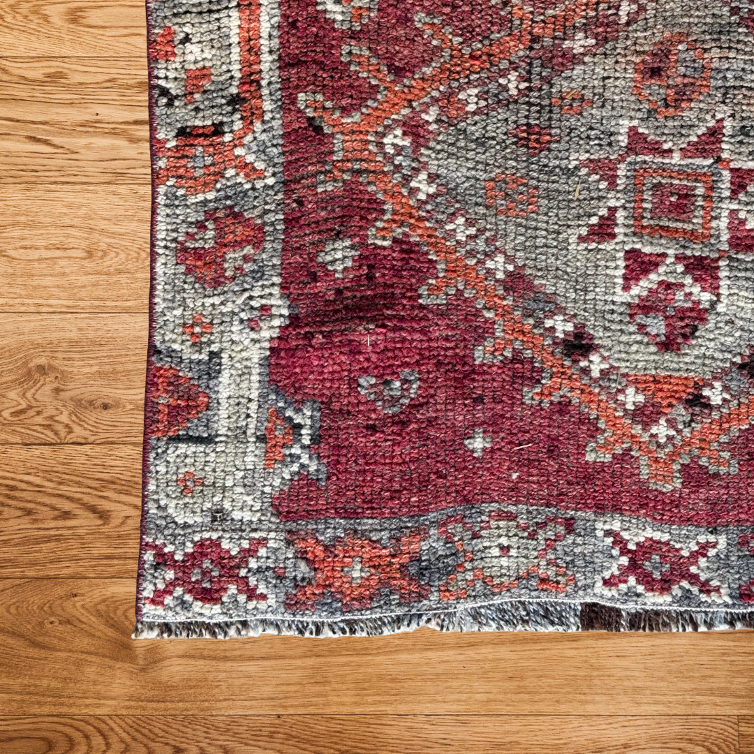 Rhye Vintage Runner