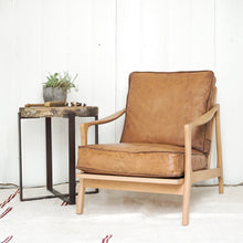 Load image into Gallery viewer, The Crosby Chair