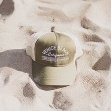 Load image into Gallery viewer, Venice beach trucker hat green tan