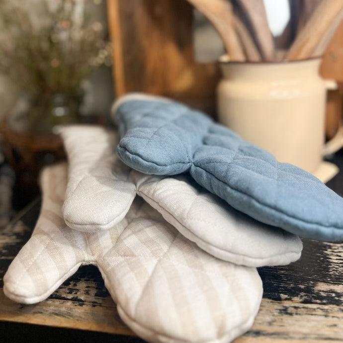 blue, linen, and white and linen stripe oven mitts