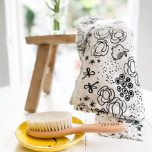 Load image into Gallery viewer, Organic Muslin Swaddle Blanket-Bunnies
