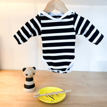 Load image into Gallery viewer, black and white stripes baby long sleeved onesie
