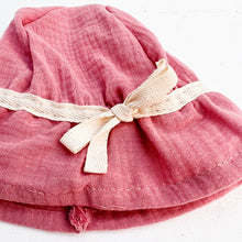 Load image into Gallery viewer, pink muslin baby hat with cream band