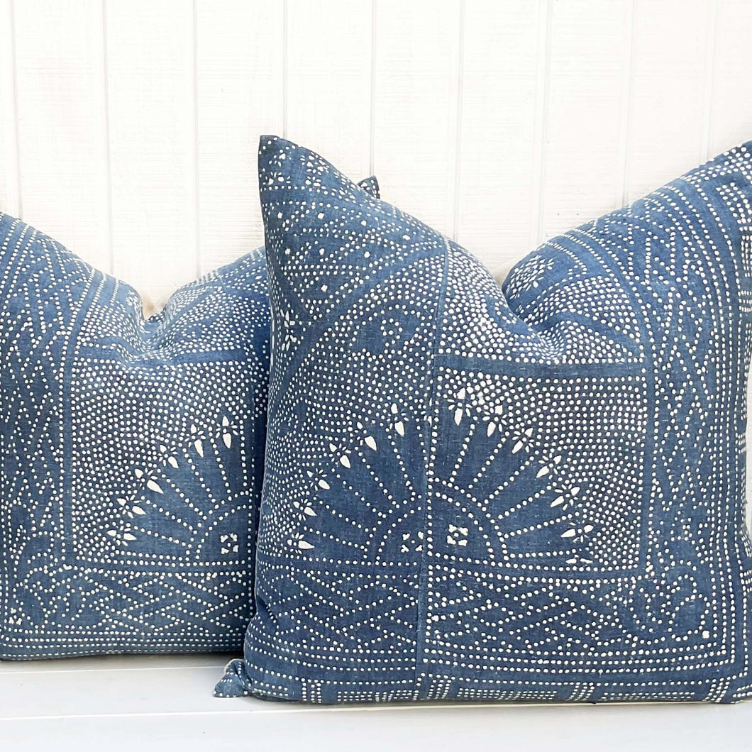 China Seas Indoor Pillow