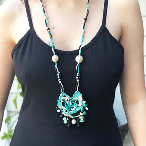 Black & Turquoise Beaded necklace