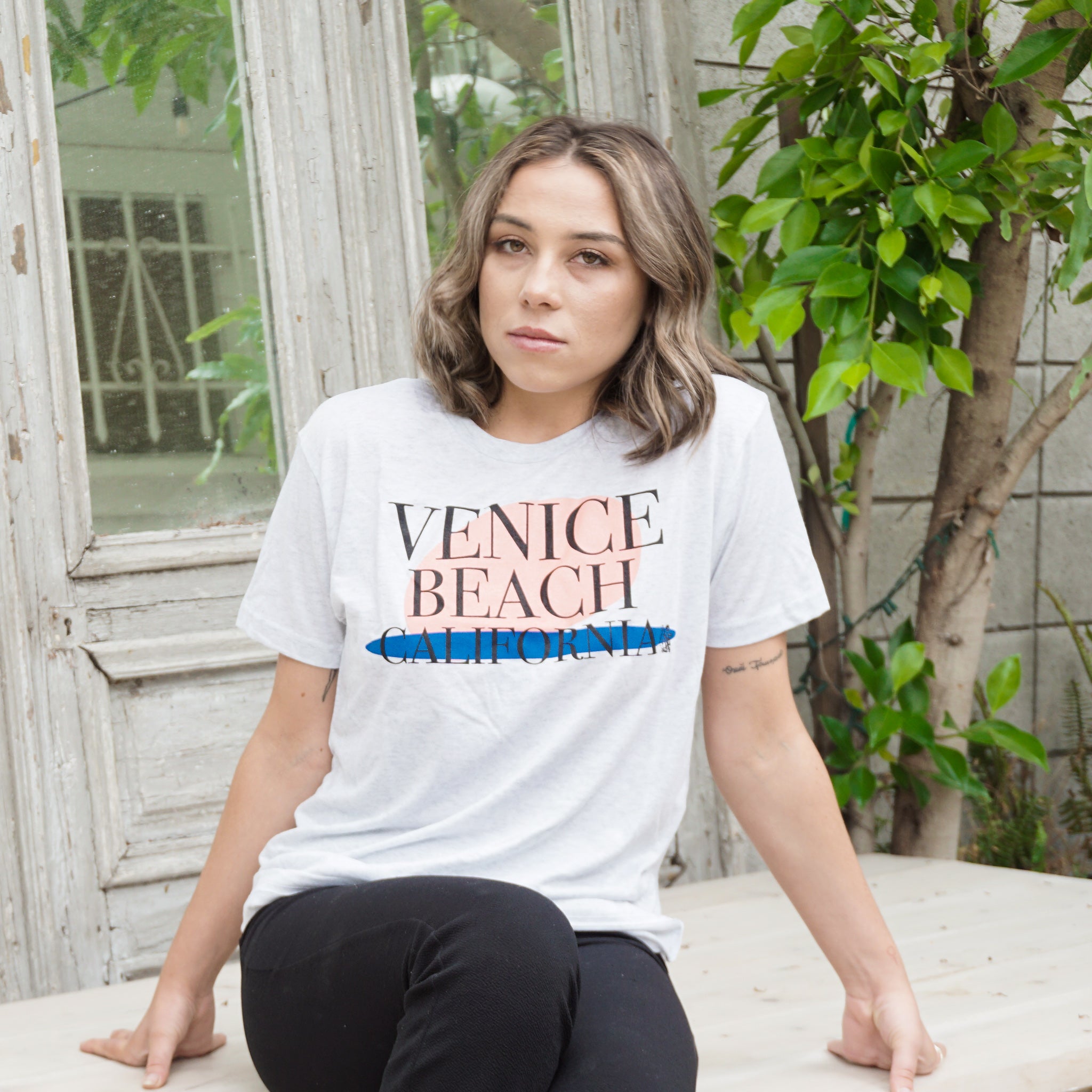 Grey T-Shirt – LLC Venice Tumbleweed Dandelion Beach CA & Light